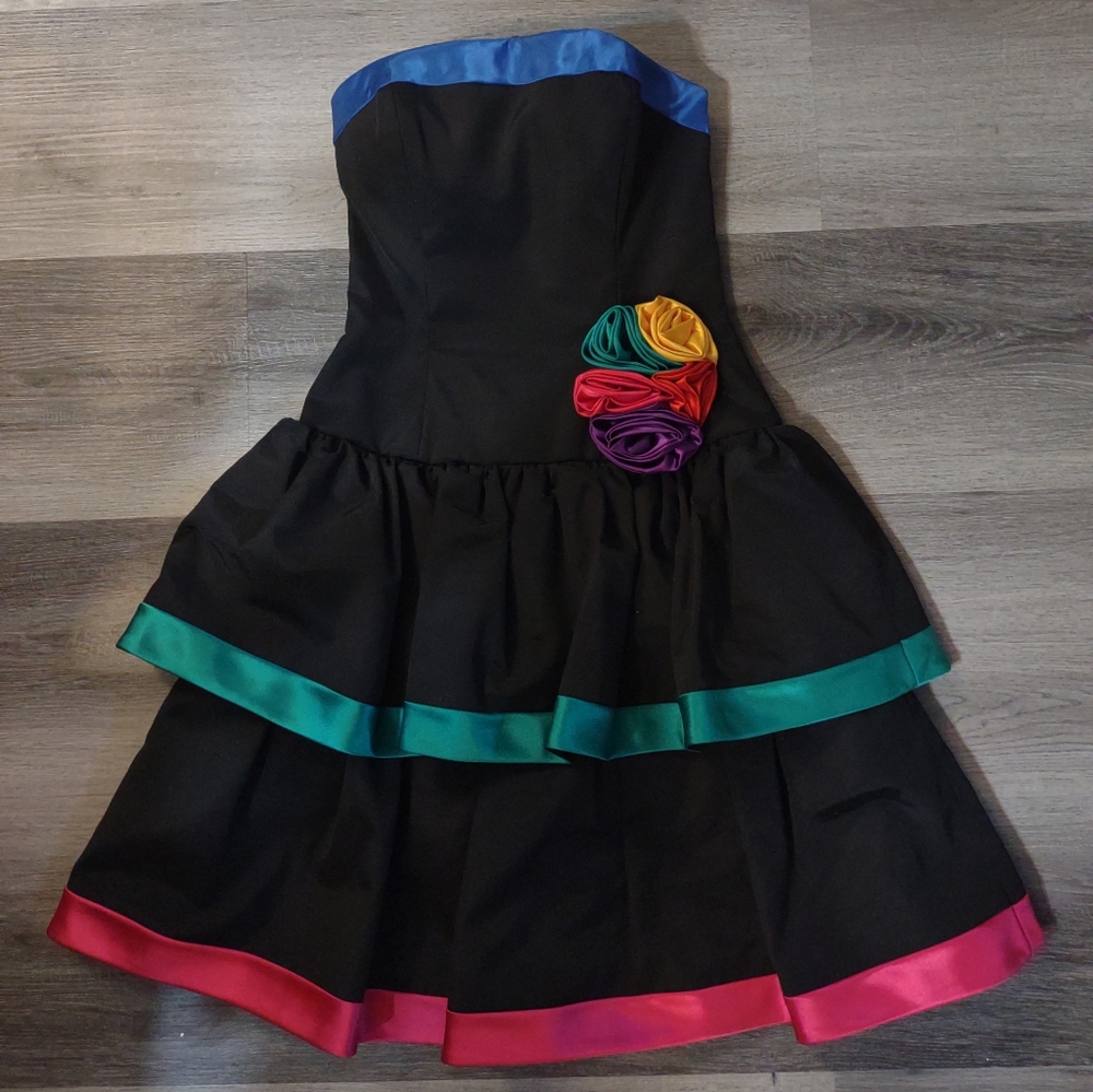 Vintage Dress A.J. Bari  Strapless Party Dress Black Colorblock Ruffle Prom